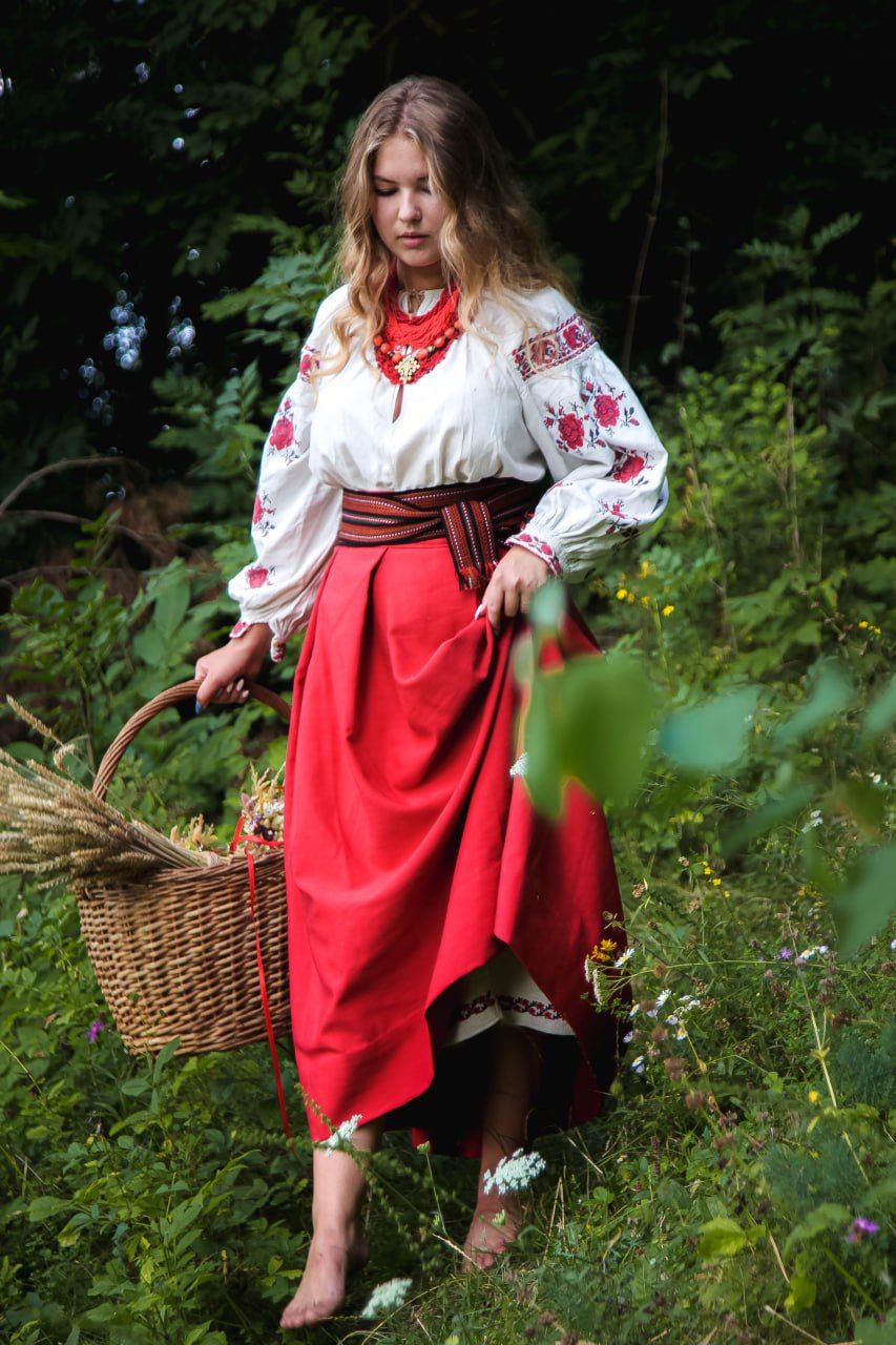 Slavic girls in Tangerang